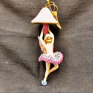 Innovations Fairy Hanging from. Mushroom Pink Purp